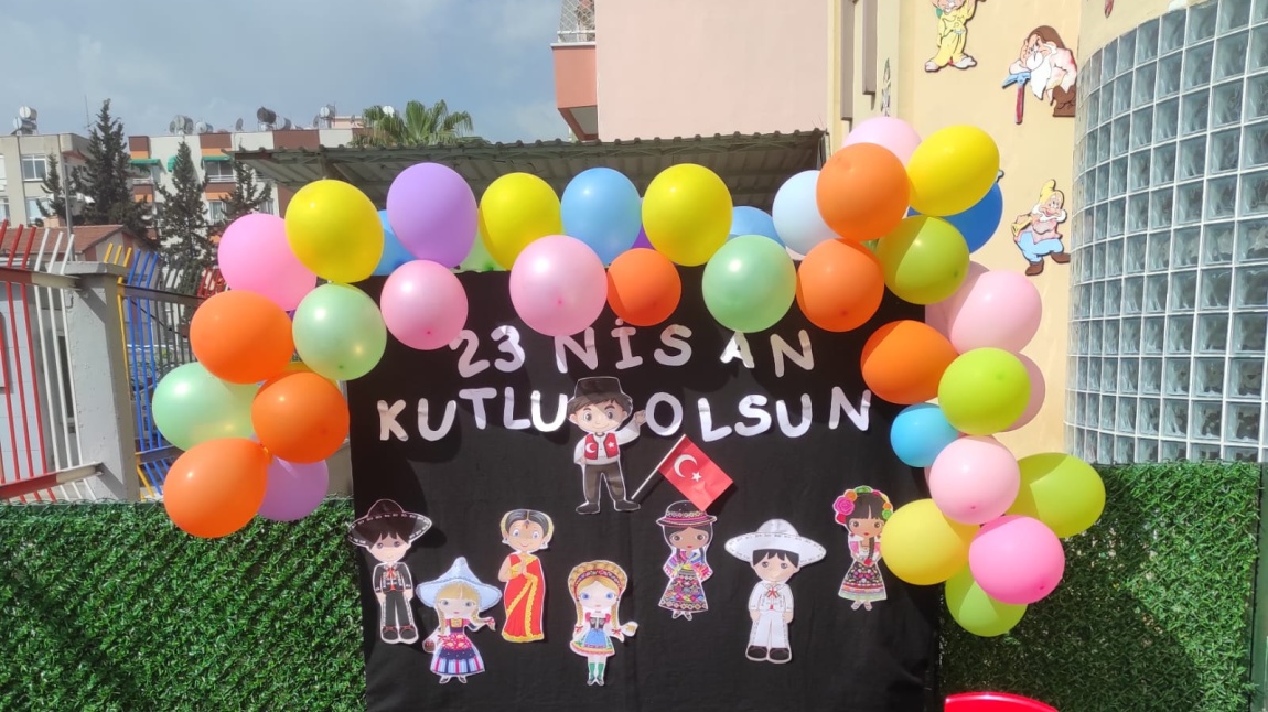 YAŞASIN 23 NİSAN!